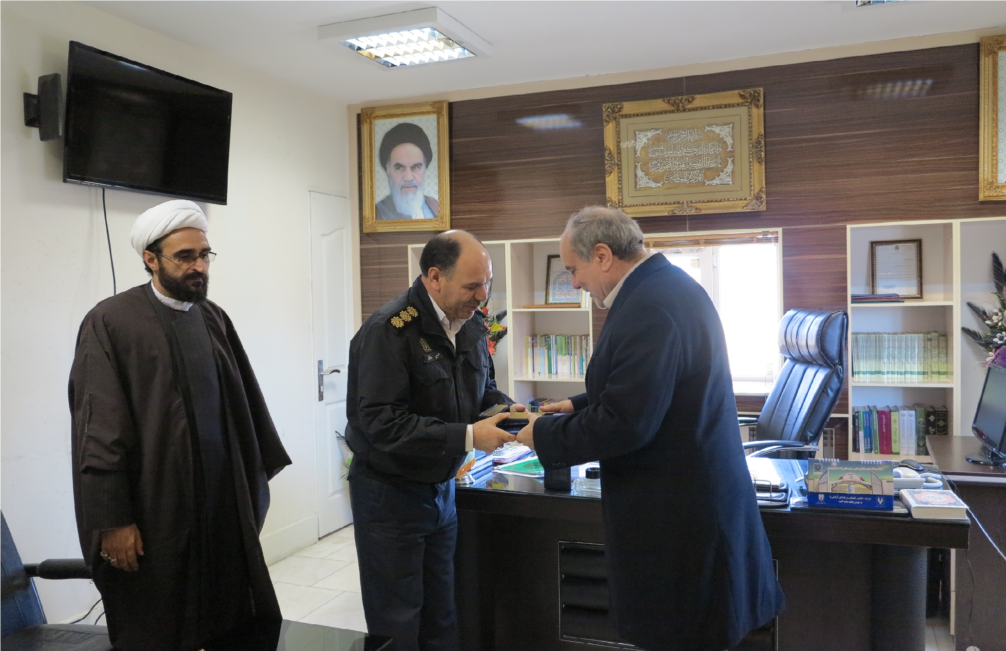 قدردانی پلیس از شرکت کویرتایر در راستای تلاش برای کاهش تلفات جاده ای