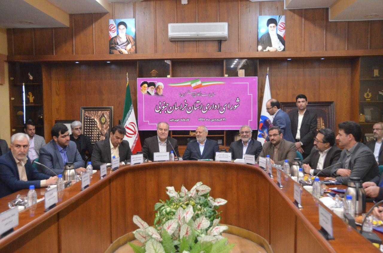 مدیرعامل کویرتایر: ۳۷ درصد از تایرهای سواری خودروسازان کشور در کویرتایر تولید میشود