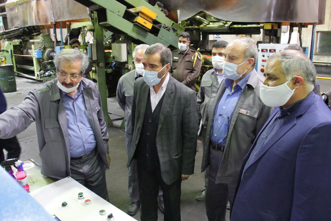 بازدید نماینده منتخب مردم شهرستانهای بیرجند ، خوسف ودرمیان از کارخانه کویرتایر به روایت تصویر