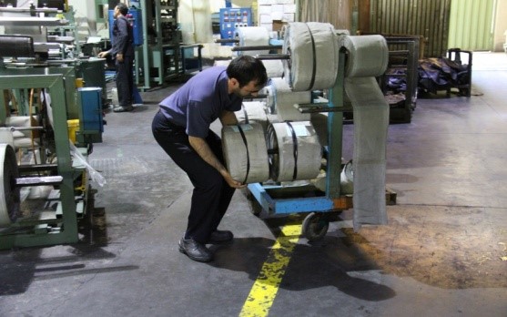  شکل1 – جمع آوری رول ها در ایستگاه استیلاستیک قبل از اصلاح