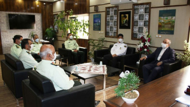 دیدار مدیر عامل شرکت کویرتایر با فرمانده انتظامی خراسان جنوبی به روایت تصویر