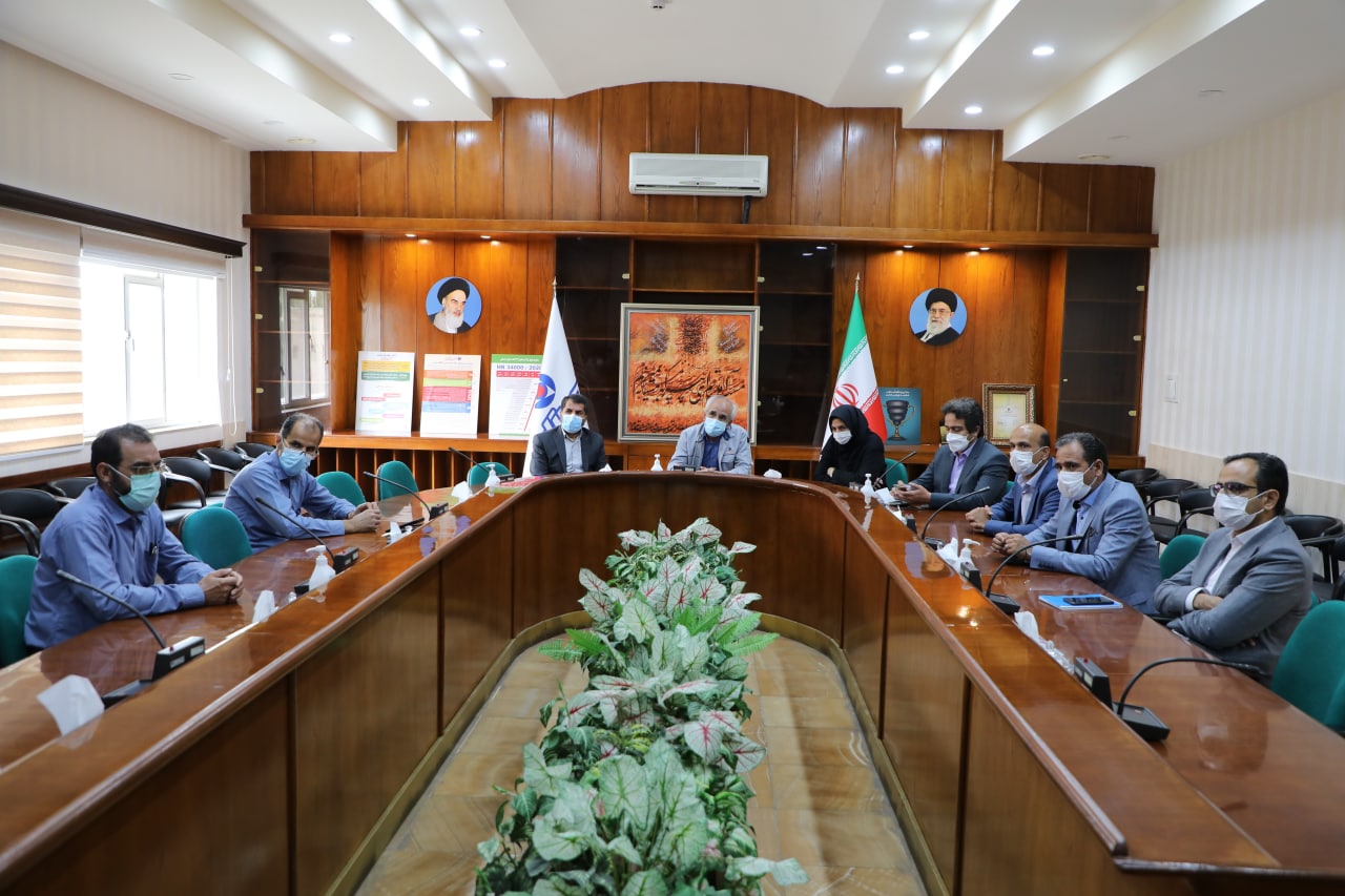 بازدید مدیرکل کانونهای دانشگاه آزاد اسلامی از کویرتایر