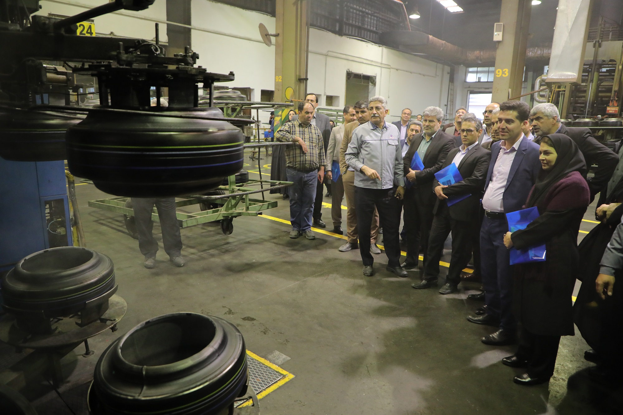 بازدید مدیران اداره کل بهزیستی استان خراسان جنوبی از کارخانه کویرتایر