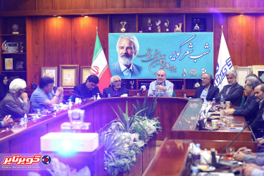 مدیرعامل کویرتایر: شاعر مردمی می تواند مطالبه گر مسائل اجتماعی باشد