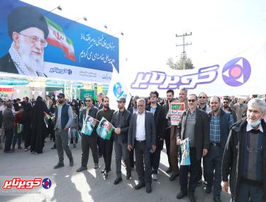 گزارش تصویری | شکوه حضور کویرتایری ها در راهپیمایی ۲۲ بهمن