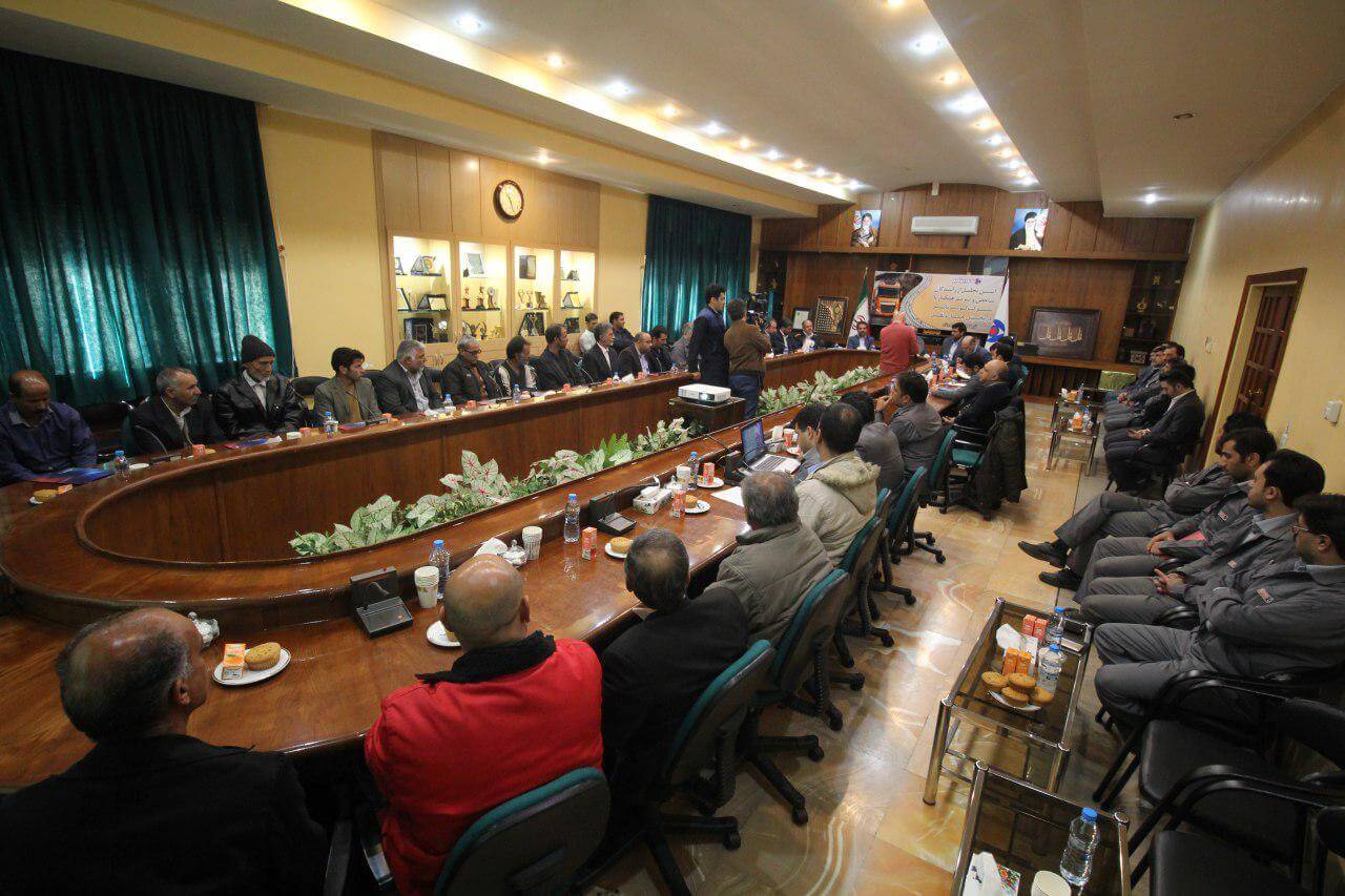 تجلیل از 25 راننده شاخص و برتر حمل و نقل