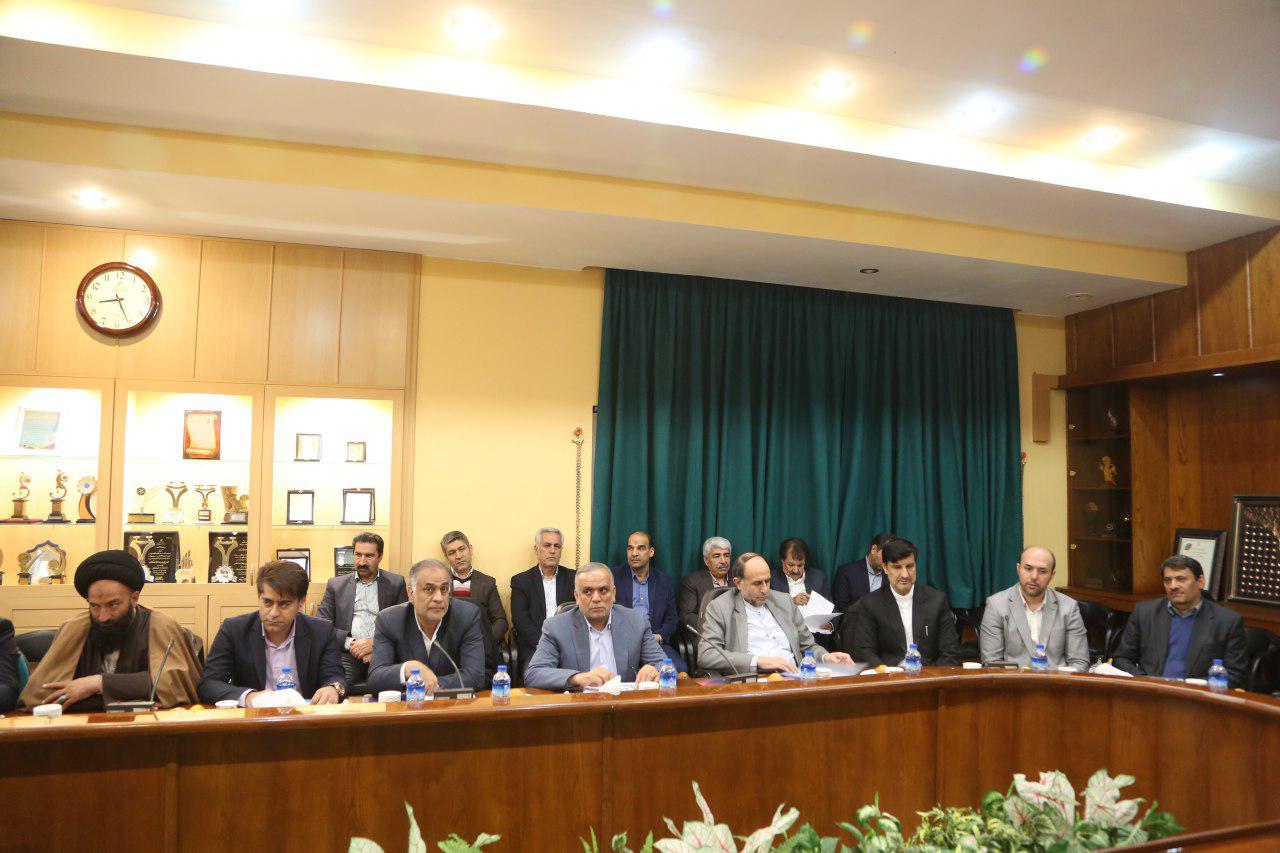 حضور معاون رئیس جمهور و رئیس سازمان مدیریت وبرنامه ریزی کشور در کویرتایر