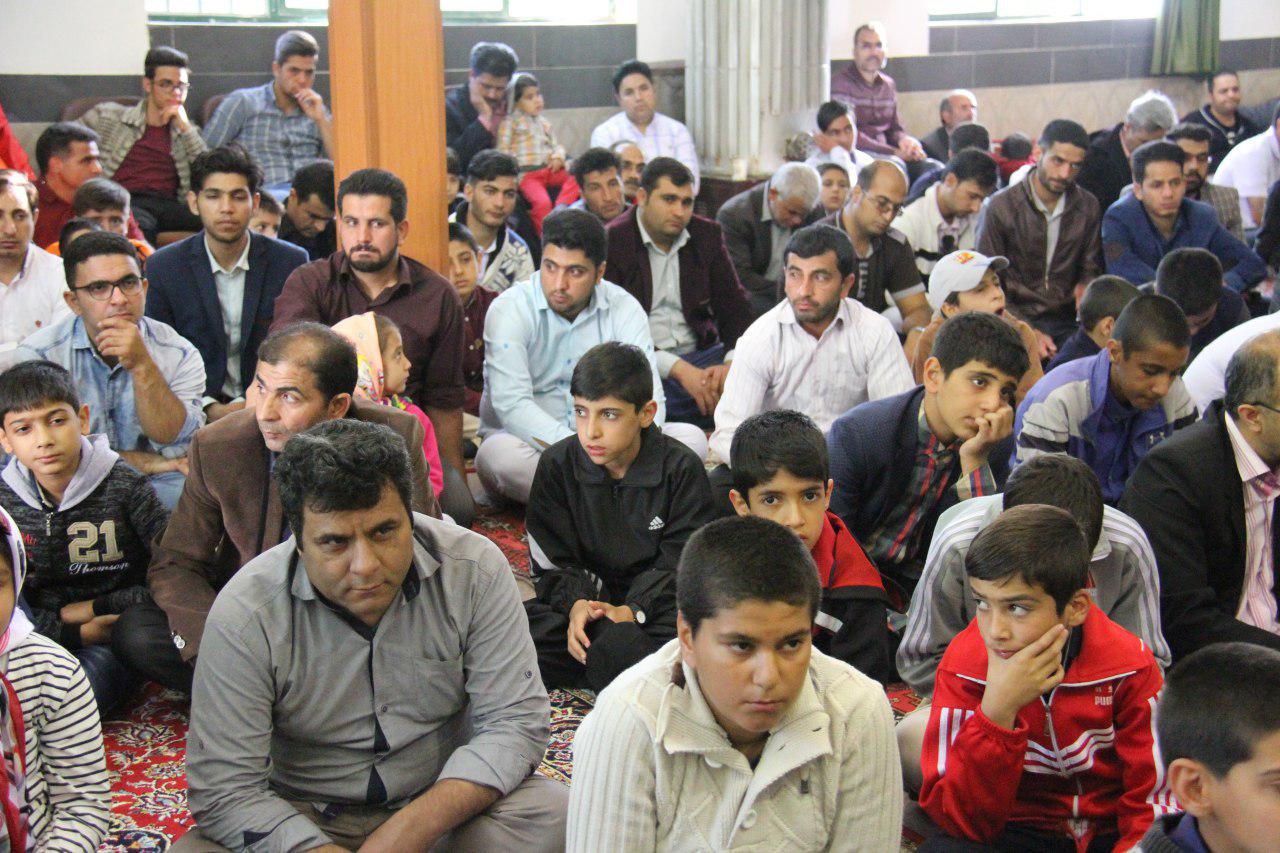 همایش پیاده روی خانواده بزرگ کویر تایر